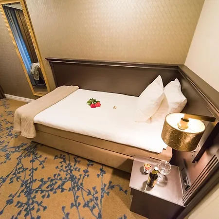 Good Seasons Hotel Den Bosch Bois-le-Duc Extérieur photo